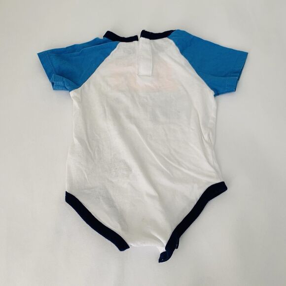 Nike Bodysuit Baby Boy 9 Months White Blue Just Do It Spellout Logo Swoosh Snap - Picture 2 of 6